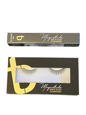 Tori Belle Magnetude Magnetic Eyeliner Lashes Set Faux Wispy Fake Extension